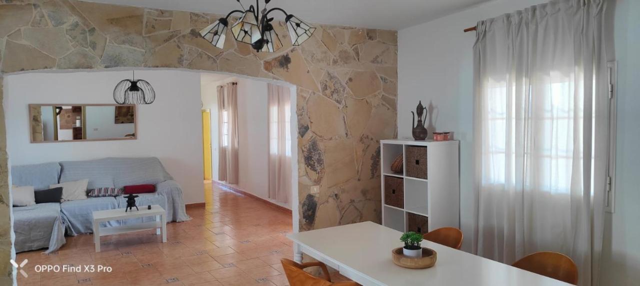 4 Family With Pool, Fuerteventura-gran Tarajal Villa Juan Gopar